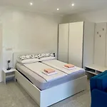 Apartmaji Koman Апартаменты Блед