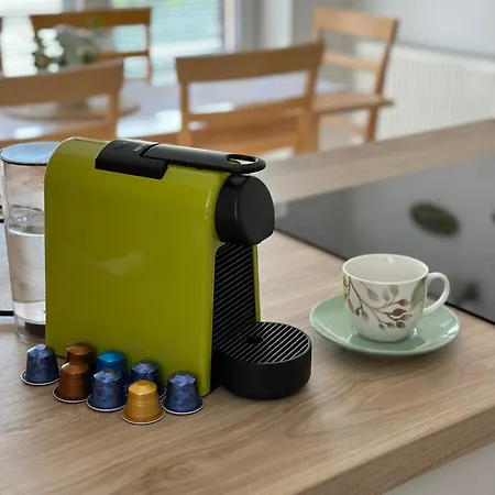 Apartmaji Koman Apartment *