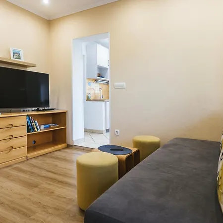 Apartmaji Koman Apartment