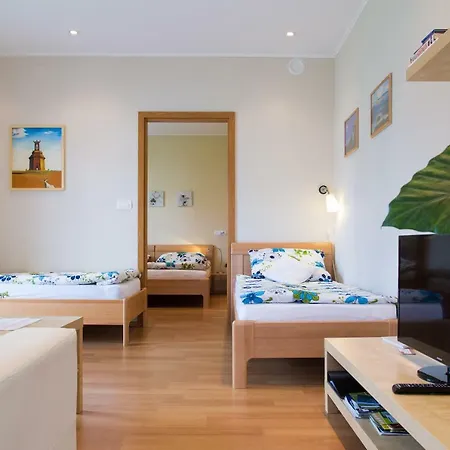 Apartmaji Koman *