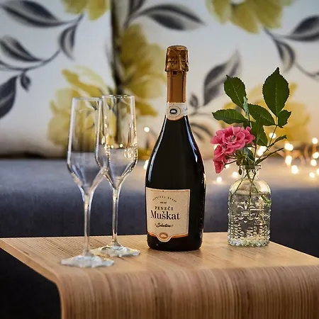 Lejlighed Apartmaji Koman Bled