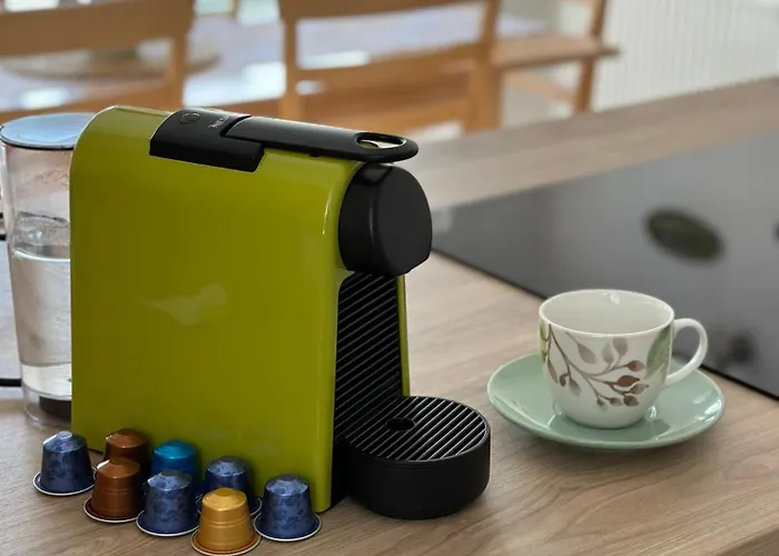 Apartmaji Koman アパート *